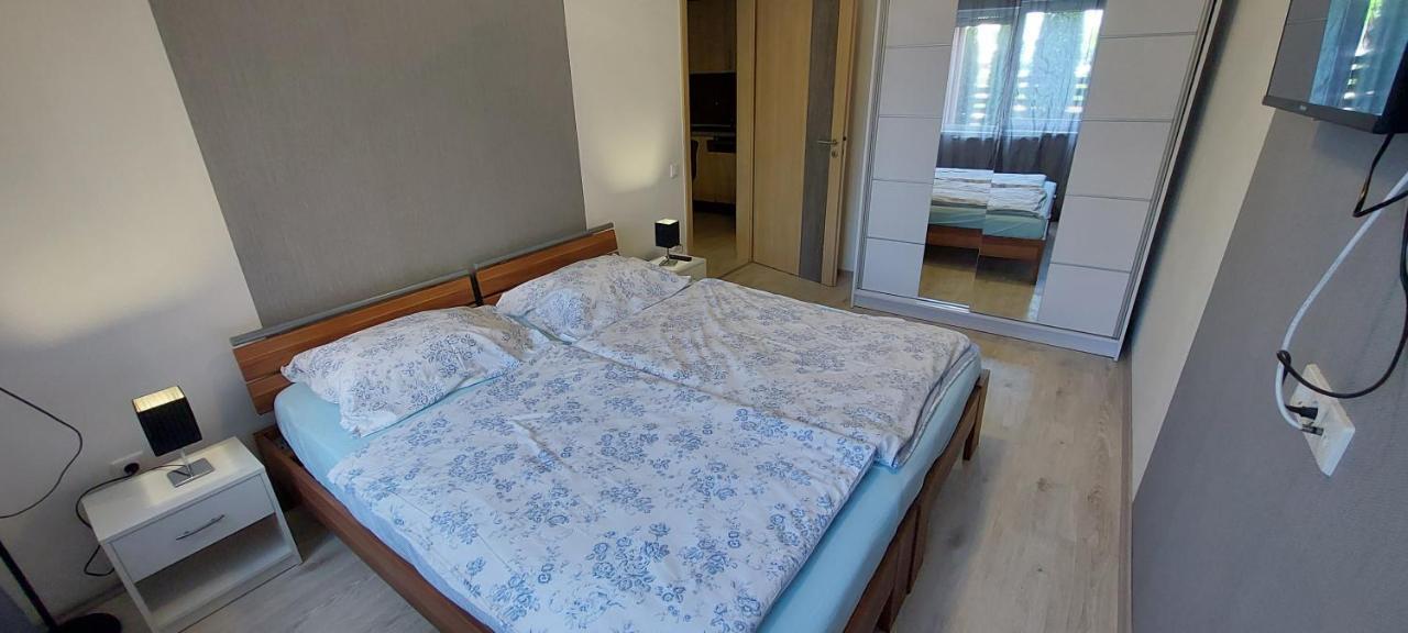 Laguna Beach Apartmanok Siofok Luaran gambar